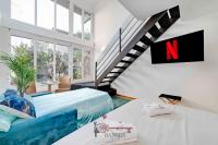 CENTRAL & BRIGHT Apartment on two floors 'TURQUOISE' -By EasyLife Swiss - B&B Lugano