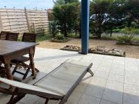 Grand appartement en résidence calme avec piscine - B&B