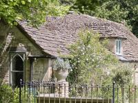 B&B Nailsworth - The Downs Barn Lodge - Bed and Breakfast Nailsworth