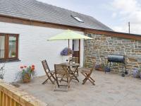 B&B Trelech - Yr Hen Ysgubor - 29176 - Bed and Breakfast Trelech