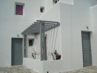 Studio (2 Adults)