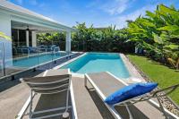 B&B Palm Cove - Seaside 300m to beach 32c pool for cooler months - Bed and Breakfast Palm Cove