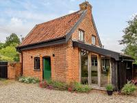 B&B Brockdish - The Old Bike Shop - Bed and Breakfast Brockdish