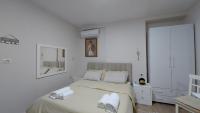 B&B Tirana - Tranquil Oasis for Two - Bed and Breakfast Tirana