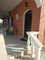 Studio with Balcony - Ground Floor