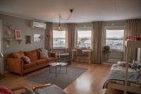 Cozy mountain view apartment - B&B Orrviken