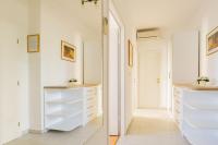 Apartment 3E