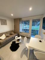 Le Lioran, La Sumène, Studio balcon tout confort aux pieds des pistes - B&B Laveissière