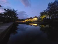 Alam Bali Lake View - B&B