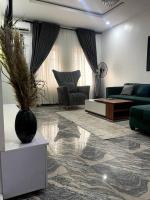 B&B Lagos - Beautiful 2Br Apt in Ogba, Ikeja, Lagos - Bed and Breakfast Lagos