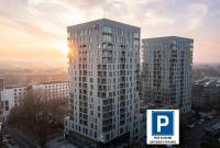 SOKOLSKA 30 TOWERS apartments -KLIMATYZACJA- PARKING- LUX- SAUNA- GYM- and GOOD VIEW - Chambres d'hôtes Katowice