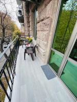 Spacious 2 Bedrooms in the Center of Yerevan - Chambres d'hôtes Erevan