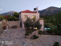 "Villa Kastania" Melidoni, Chania, Crete - Bed and Breakfast Melidhónion
