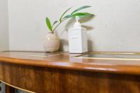 Sleeps 5 near ferry, train to Boston and downtown -2br apartment - B&B New Bedford