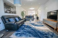 Newly Refurbished Modern 4 Bed Detached House ! - B&B Oxford