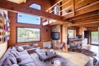 Chalet Massada - Luxe & Piscine & Jacuzzi - Détente et Ski à Valberg - B&B Péone