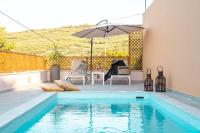 Arch Houses - sharing pool - B&B Spiliá