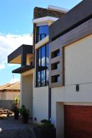 Square Connexions Guest House - B&B