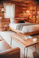 Wilder and Pine Riverside Cabins - B&B