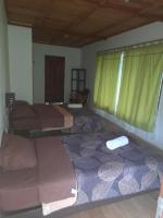 Twin Room with Shower