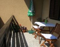 Apartamento con vistas al jardín