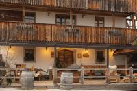 Guesthouse Novak - B&B Dvor