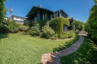 Venice Beach House - Bed and Breakfast