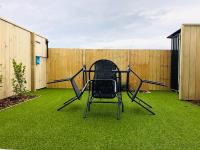 Arena,Railway Station Townhouse with Free car park - B&B