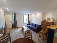 Tournan en Brie, centre ville, superbe appartement - B&B Tournan-en-Brie