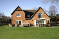 B&B Henley on Thames - Hayward House, Hot Tub, Large Garden - Bed and Breakfast Henley on Thames