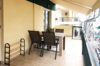 Renovated penthouse in the center of Larissa - Chambres d'hôtes Lárisa