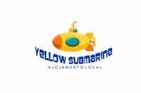 Yellow Submarine on the seafront - B&B