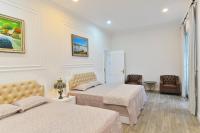 King Room with Two King Beds