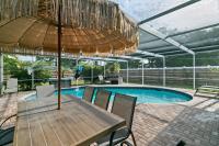 B&B Sarasota - Spacious Modern House. Private Heated Pool and Spa - Bed and Breakfast Sarasota