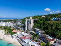 Welcome to stunning Ocean Views at Studio 503 - B&B Montego Bay