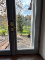 Camera Matrimoniale con Vista Giardino