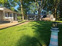 Ferienhaus Frieda Kiebitzsee - B&B