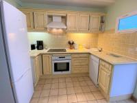 Maison à Perros-Guirec avec WIFI, proche centre-ville et plage, cour fermée, parking privé - FR-1-368-324 - Chambres d'hôtes Perros-Guirec