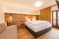 Dreibettzimmer mit Balkon