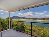 B&B Tairua - Pohutukawa on Paku - Tairua Holiday Home - Bed and Breakfast Tairua