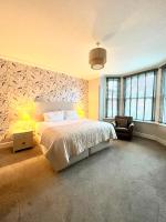 Superior One-Bedroom Apartment with Garden View - First Floor