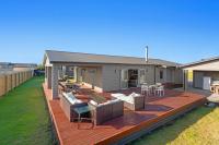 Lifes a Beach at Waiotahe Beach Estate - Ferienwohnung