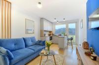 Apartament 4 Pory Roku PRZY PLAŻY Z WIDOKIEM NA MORZE - B&B