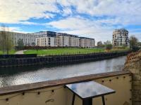 Riverside apartment - Chambres d’hôtes