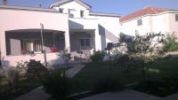 Apartments Nika - Bed and Breakfast Zadar