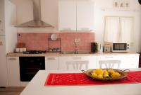 Sotza’s Little House - Bed and Breakfast Padru