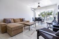 B&B Larnaka - Aneto Spiti 2-BR Apt in Larnaca. - Bed and Breakfast Larnaka