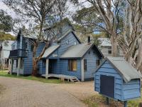 SNOWED INN apartment - B&B Dinner Plain