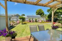 Large Bright Guest House - Ferienwohnung Motueka