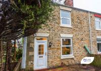 Luke Stays - Good Station Cottages - B&B